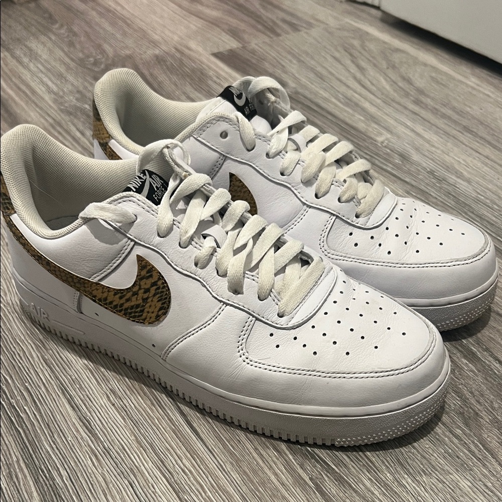 Nike Air Force 1 ivory snake
